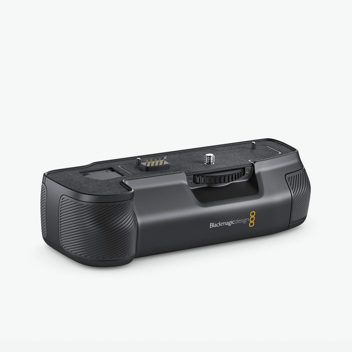  Blackmagic Design Pocket Cinema Camera 6K Pro - with Blackmagic  Design Battery Pro Grip : Electronics